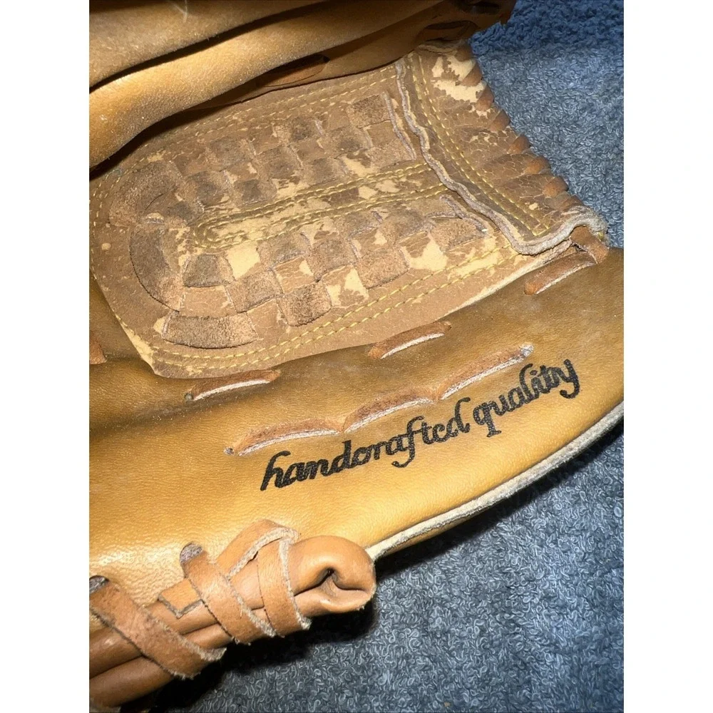 Spalding Stadium Series Youth Baseball Glove Right‎ Hand Throw STS22